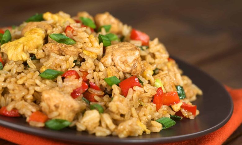 chicken-and-vegetable-egg-fried-rice:-the-leftover-crisis-is-over-rice