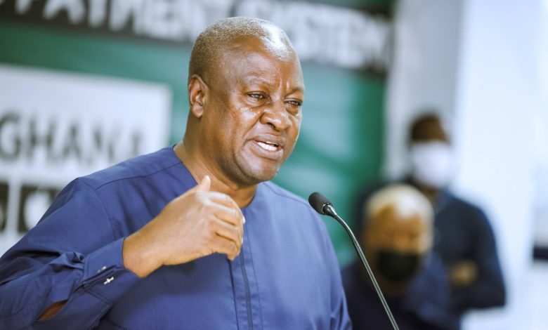 mahama-takes-a-swipe-at-government-over-current-economic-challenges