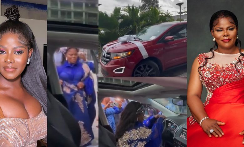 reality-tv-star,-khloe-and-her-siblings-join-forces-to-gift-their-mum-an-suv-for-her-60th-birthday-(video)