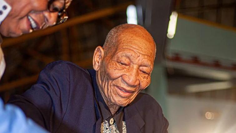 remembering-don-mattera-through-his-books,-awards-and-accolades