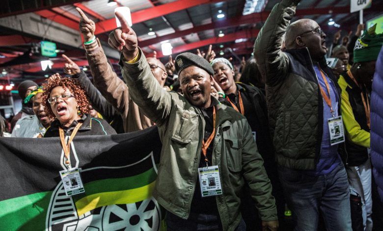 anc-top-brass,-provincial-leaders-meet-to-avoid-heckling-of-ramaphosa-at-policy-conference