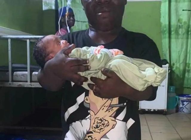 shatta-bundle-reportedly-welcomes-baby-boy,-shares-cute-photo