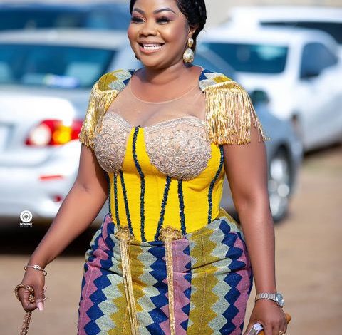 empress-gifty-blows-thousands-of-dollars-to-fix-gold-teeth