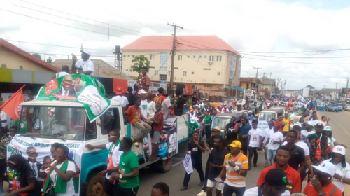 obidients-shut-down-asaba-for-peter-obi