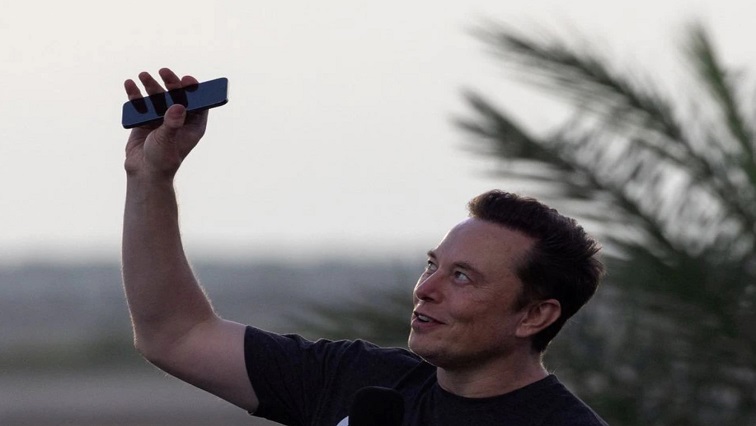 musk-reverses-again,-ready-to-buy-twitter-at-original-$44-bln-price