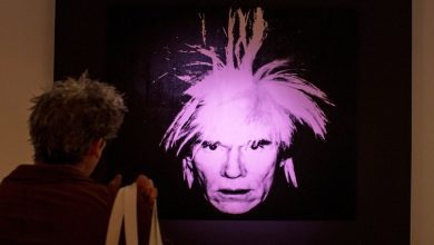 us-supreme-court-hears-arguments-in-andy-warhol-copyright-dispute