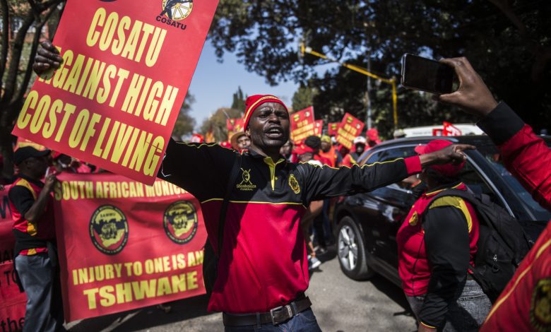 cosatu-strike-imminent-as-wage-negotiations-collapse