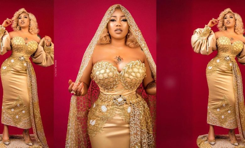 “nobody-has-the-manual-to-perfect-marriage”-–-toyin-lawani-shares-marital-advice.