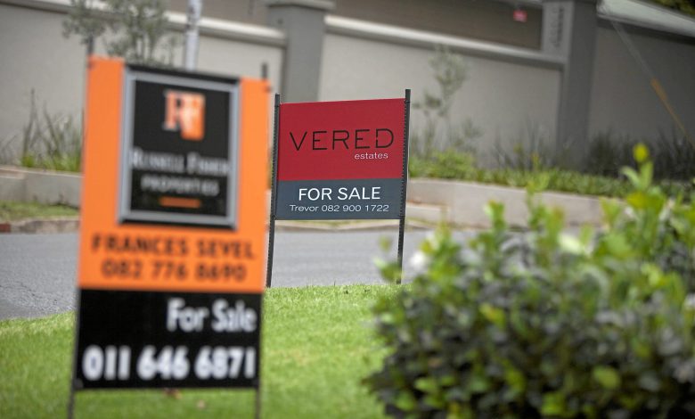 sa-housing-market-to-fall-off-a-hill,-not-a-cliff