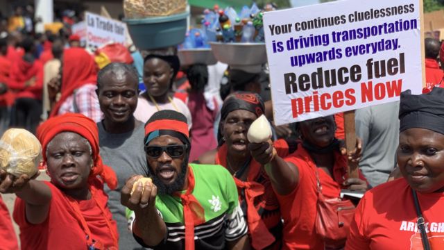 ghana’s-deteriorating-economy-has-spurred-another-civil-protest-demanding-the-immediate-removal-of-the-president