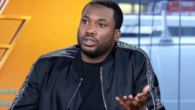 us-rapper-meek-mill-robbed-of-his-phone-while-on-holiday-in-ghana