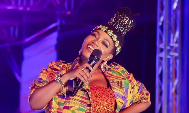 ‘i-am-terribly-sorry’-–-mzbel-apologies-to-fans-for-poor-performance-at-afrochella