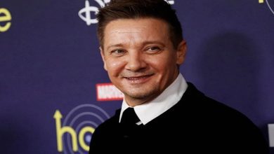 jeremy-renner,-marvel’s-hawkeye,-hospitalized-after-snow-plow-accident