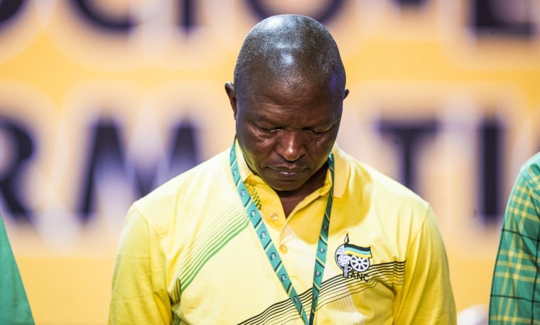 going,-going-…-is-david-mabuza-about-to-exit-the-presidency?