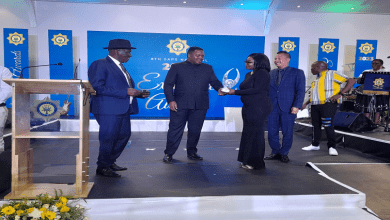 excellence-awarded-at-an-saps-ceremony