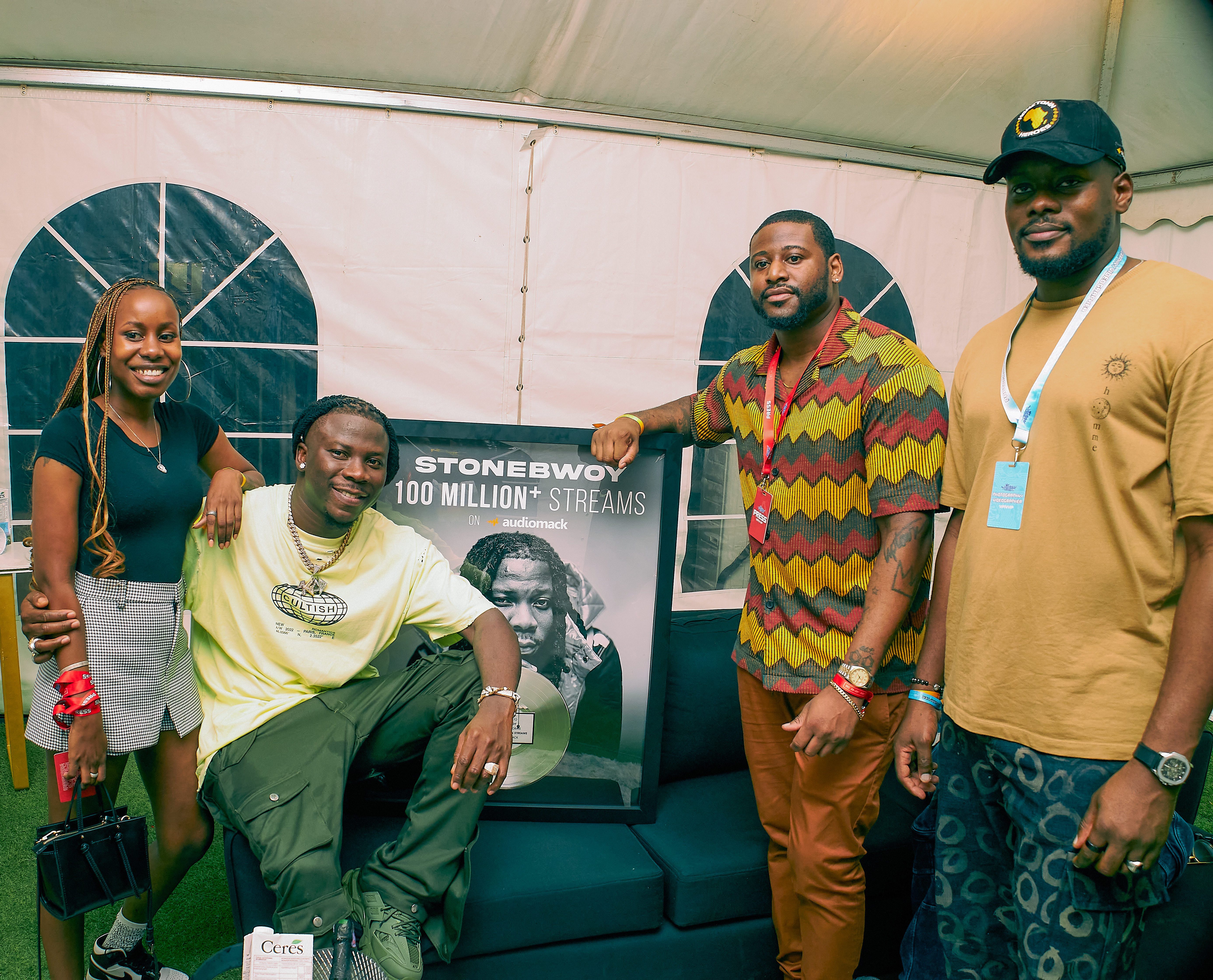 Stonebwoy receives plaque from Audiomack after history-making 100 million streams