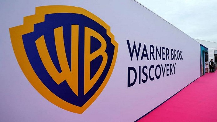 warner-bros-discovery-licenses-movies-and-tv-shows-to-roku,-tubi