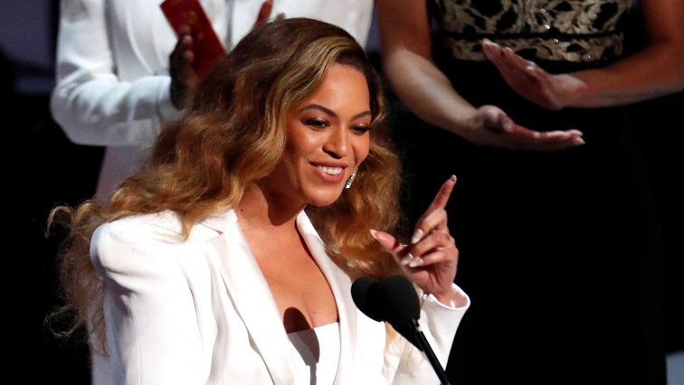 at-sunday’s-grammys,-will-beyonce-finally-win-top-honor-of-best-album?