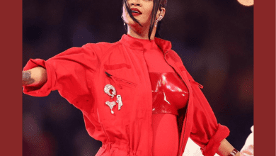super-bowl:-rihanna-didn’t-just-give-us-a-show.-she-left-the-world-with-something-to-talk-about-–-a-baby-bump