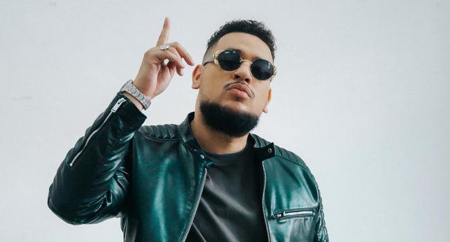 aka’s-friends-behind-his-memorial-billboard-revealed