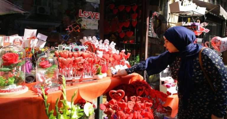 6-countries-where-valentine’s-day-celebration-is-prohibited