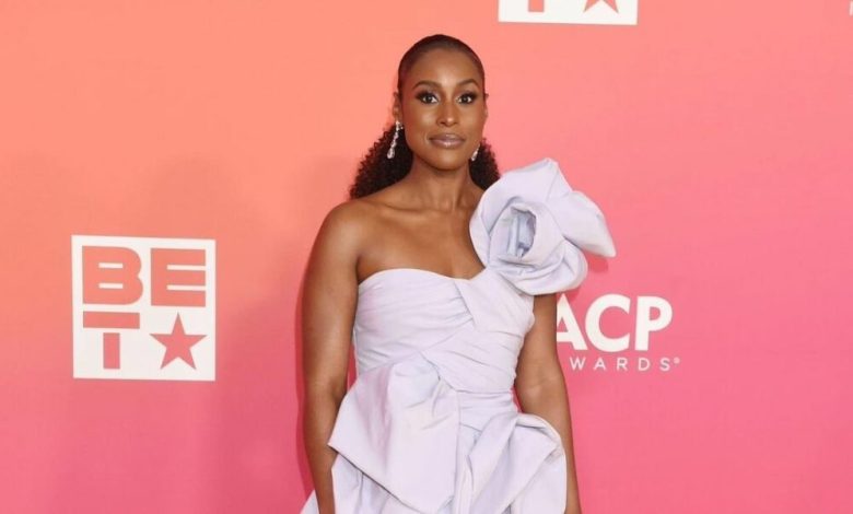 bn-style-spotlight:-issa-rae-pops-in-lavender-at-the-54th-naacp-image-awards