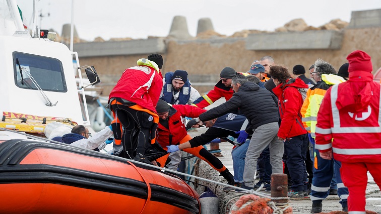 after-italian-migrant-boat-wreck,-police-arrest-three-alleged-traffickers