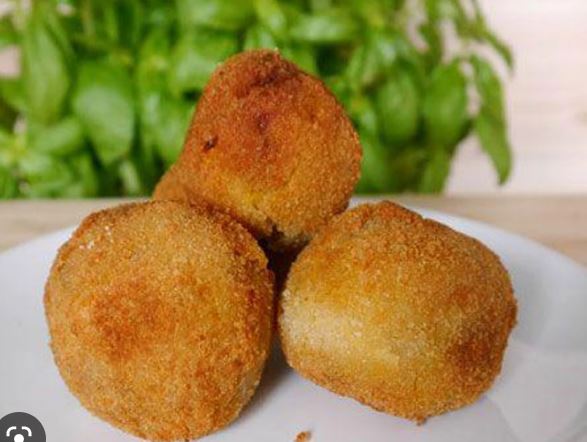 diy-recipes:-how-to-make-plantain-balls