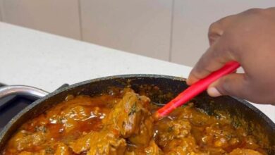 how-to-make-yummy-african-peanut-soup-with-grace-adepoju