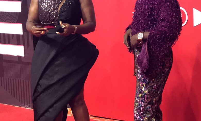 kwabena-kwabena’s-vgma-look-has-a-lot-of-questions-unanswered