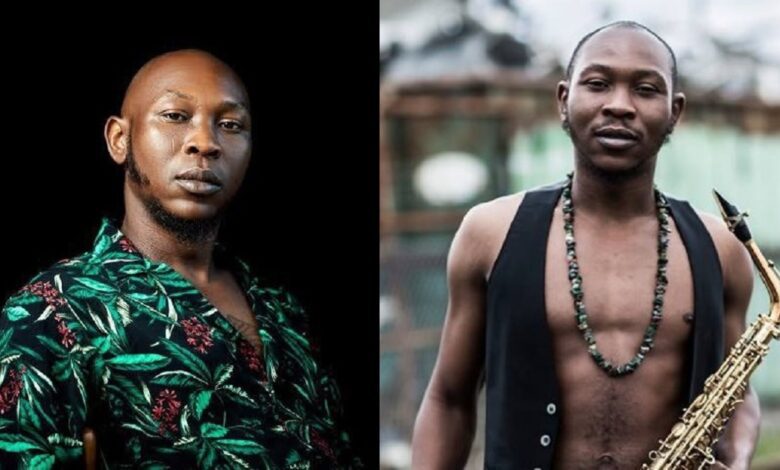 seun-kuti-pushes-and-slaps-a-police-officer-he-was-confronting-at-third-mainland-bridge-(video)