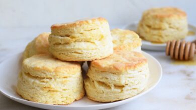 diy-recipes:-how-to-make-buttermilk-biscuits