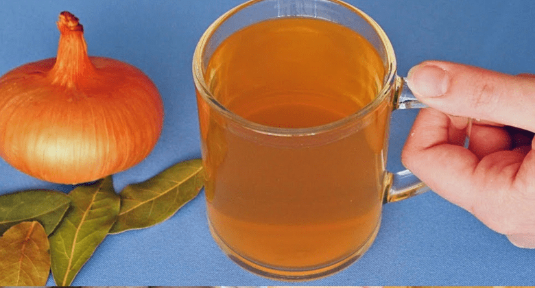 onion-and-bay-leaf-tea-for-cough-relief-–-clean-lungs