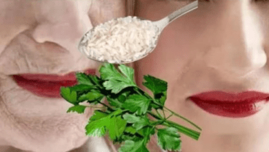 discover-the-natural-secret-to-firmer,-wrinkle-free-skin:-rice-and-parsley