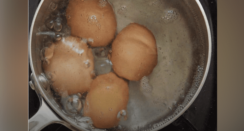 don’t-boil-eggs-like-this-anymore.