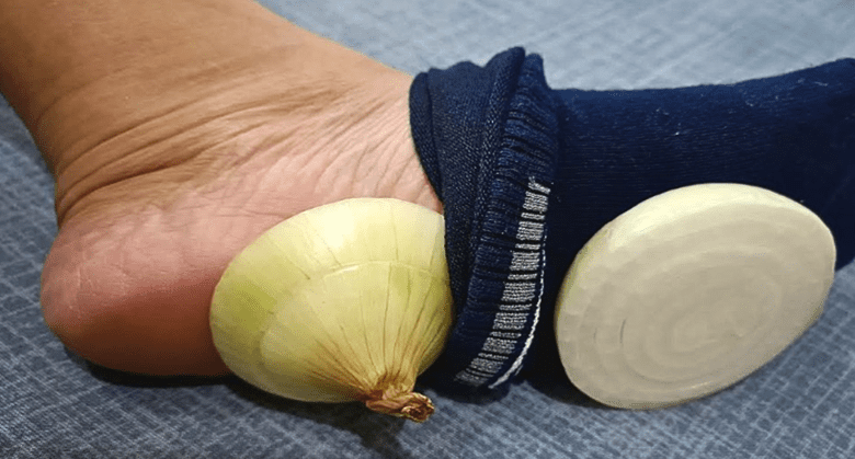 the-surprising-benefits-of-sleeping-with-onions-in-your-socks