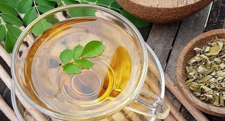 how-to-prepare-moringa-tea-at-home-|-easy-recipe-and-health-benefits