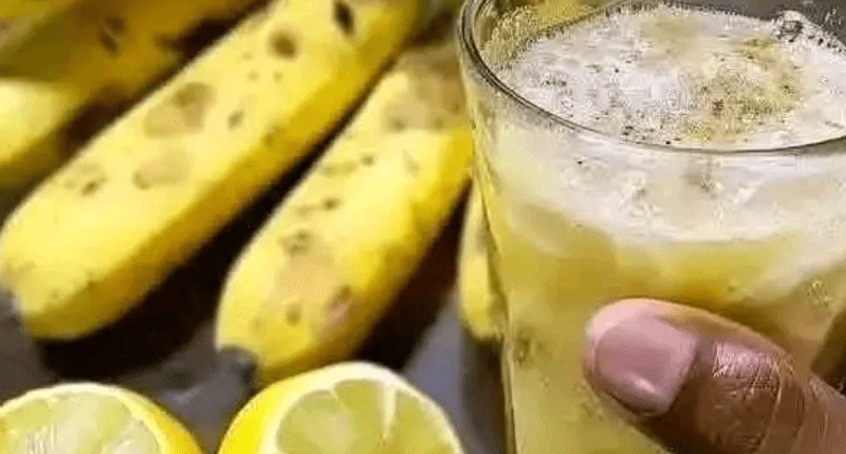 blend-banana-with-lemon:-a-refreshing-and-healthy-homemade-delight