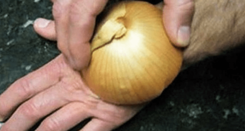 8-ingenious-ways-to-use-onion-at-home