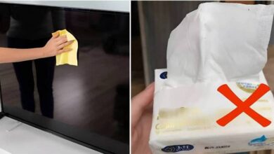 don’t-wipe-your-tv-with-tissue-paper-or-plain-water