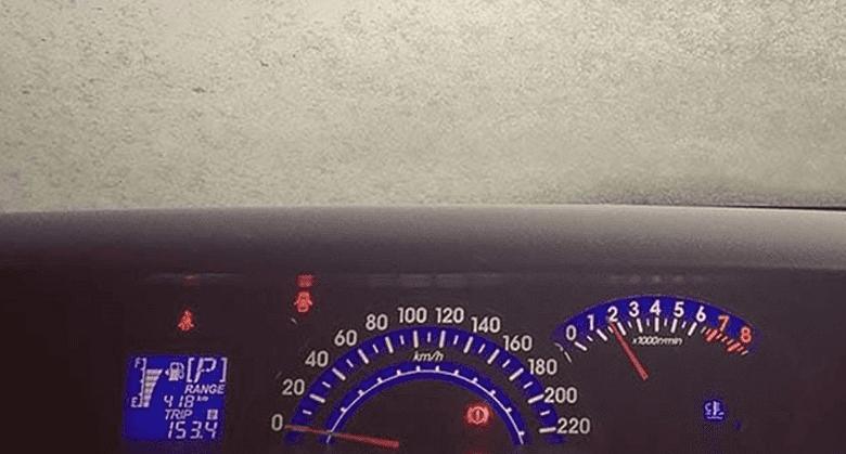 here’s-an-easy-hack-to-prevent-your-windshield-from-fogging-up