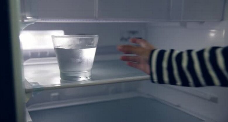 just-a-bowl-of-water-can-make-amazing-things-happen-to-your-refrigerator